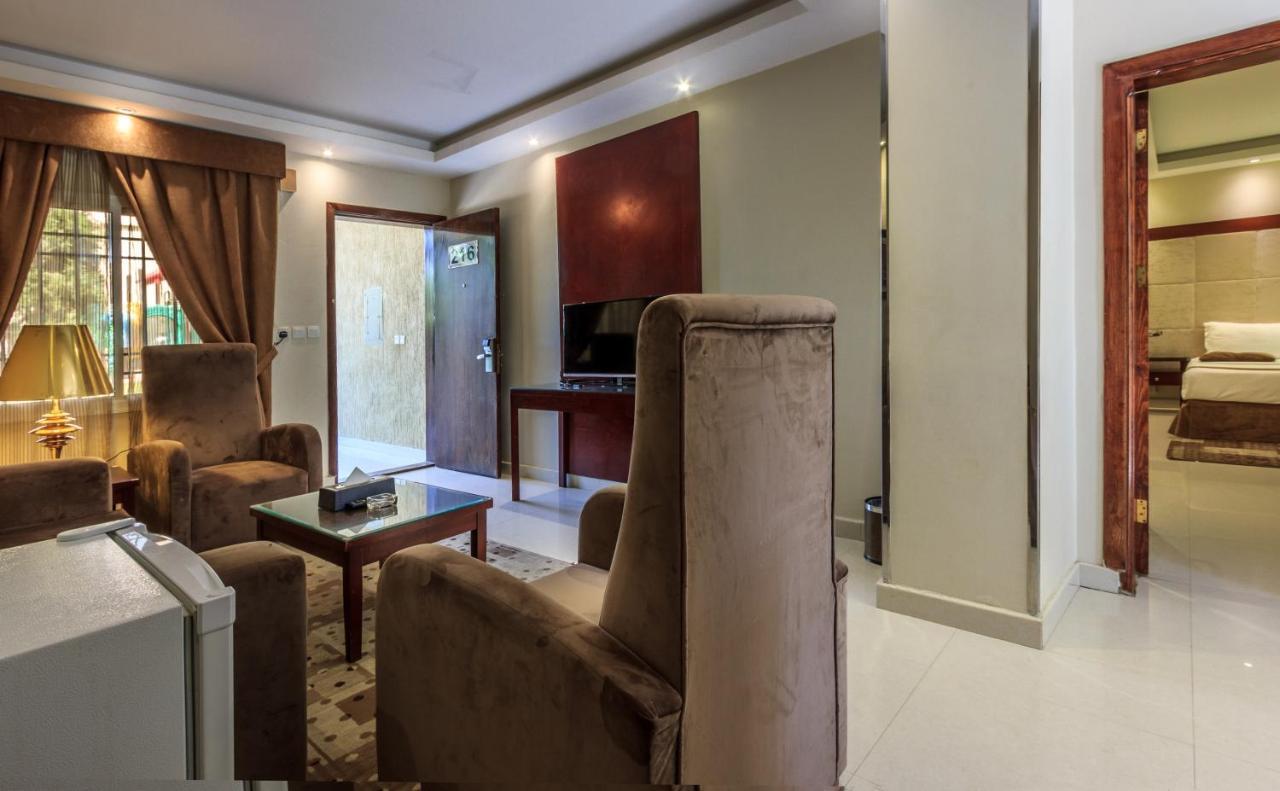 Al Muhaidb Residence For Chalets And Holidays Homes Al Hada Exterior photo
