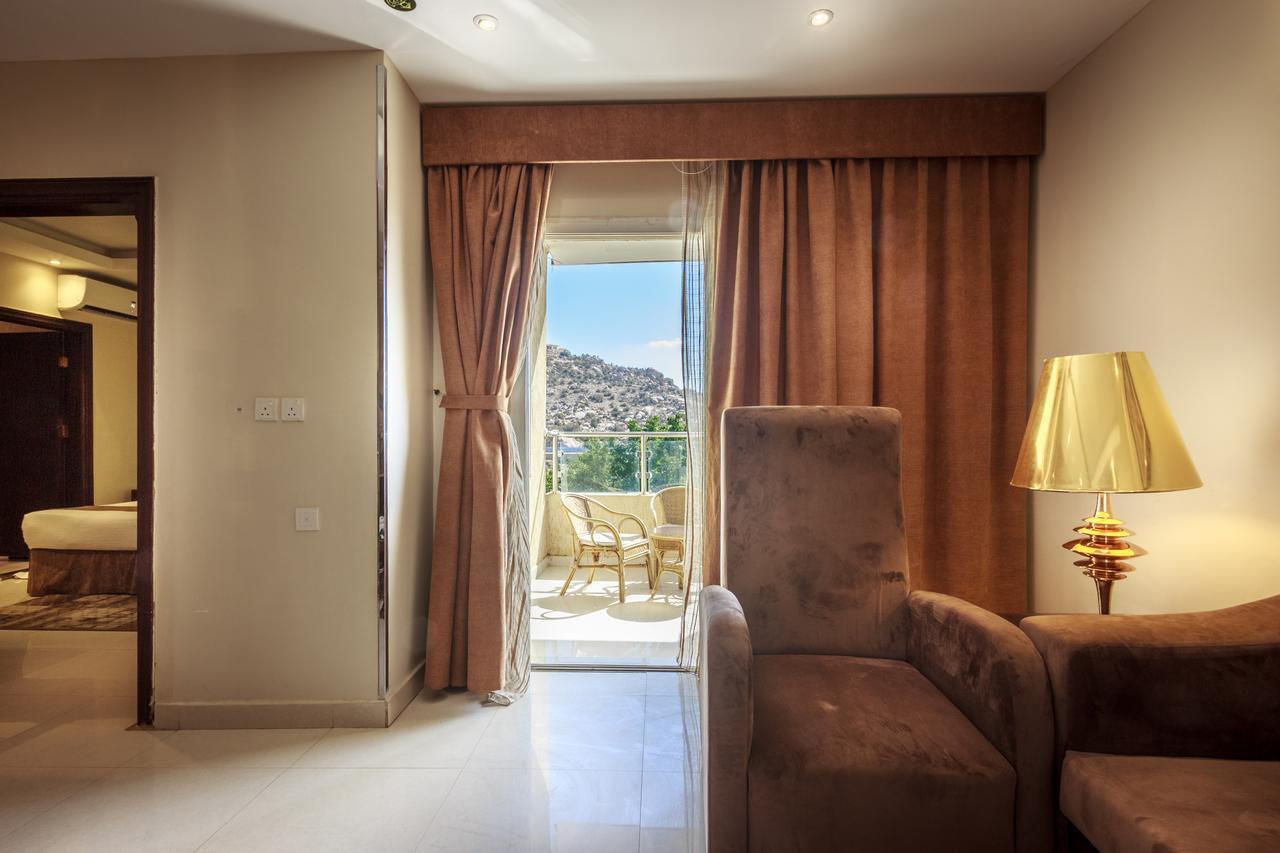 Al Muhaidb Residence For Chalets And Holidays Homes Al Hada Exterior photo